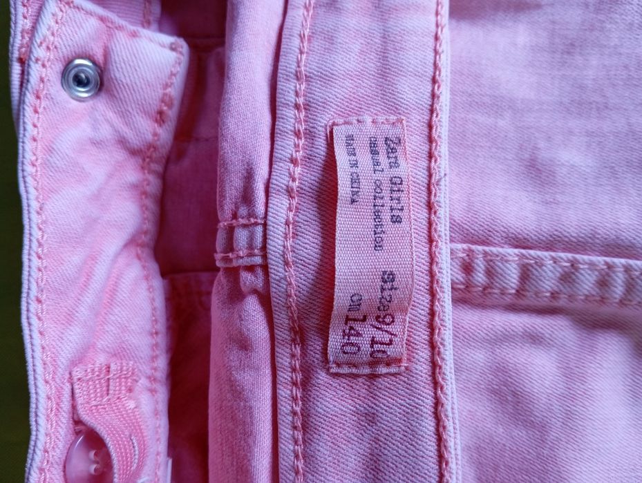 Saia rosa 9/10 anos Zara