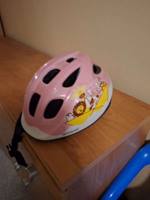 Kask dla dziecka z regulacją