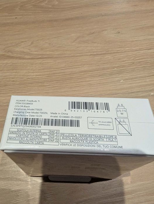 Huawei Freebuds 7i to słuchawki bezprzewodowe z technologią ANC