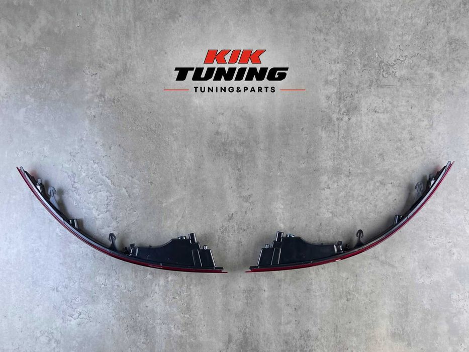 Відбивач ( катафот ) - S Line - AUDI Q8 - 4M8945701 / 4M8945702