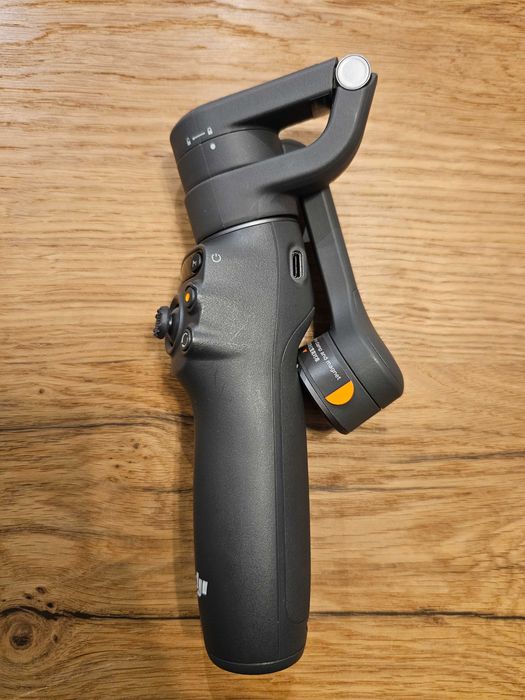 Gimbal DJI Osmo Mobile 6