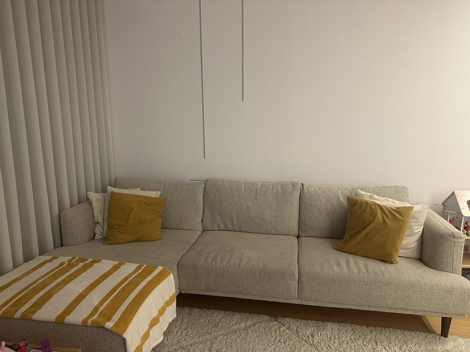 Vendo moveis e tapetes