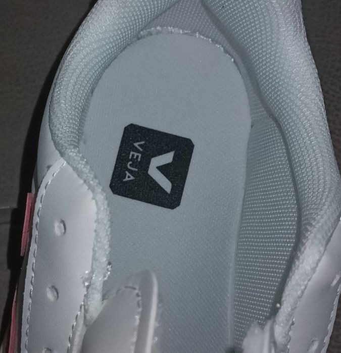 Sapatilhas Veja Campo White/Wine Red - Tam. 37 - Novas com caixa