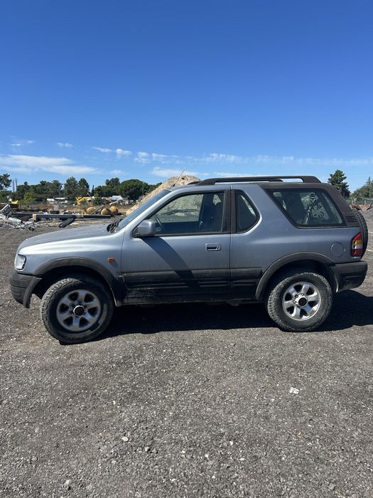 Opel Frontera 2200