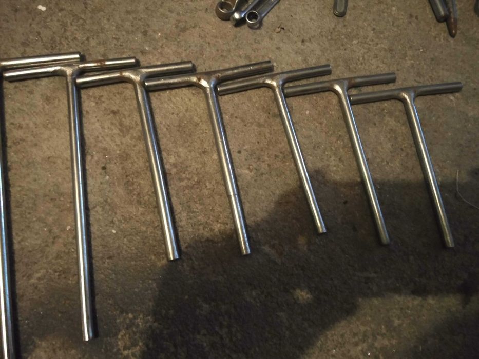 16 Chaves em T diferentes tamanhos