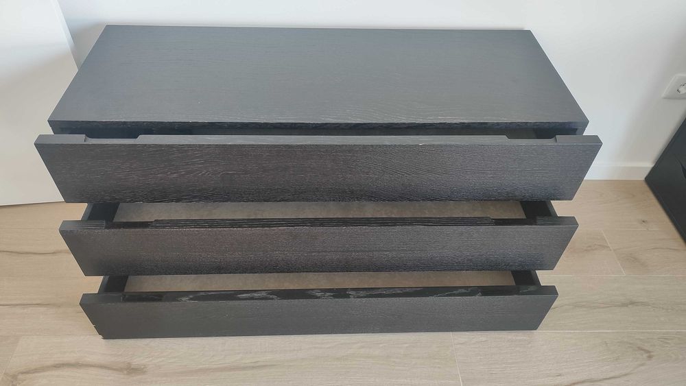 Cómoda de quarto com 3 gavetas- madeira wengue
