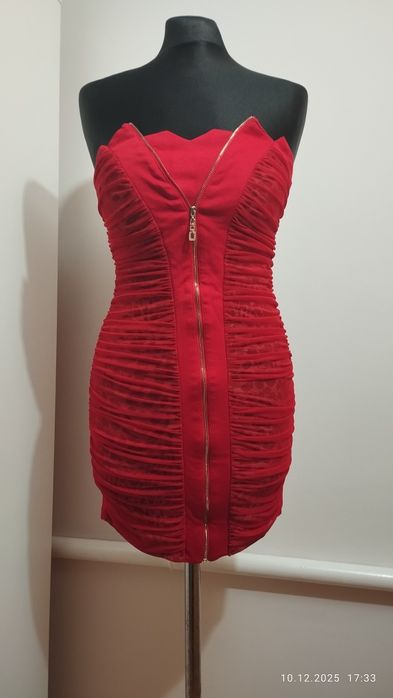 Sukienka mini czerwona drapowana koronka z panterka walentynki