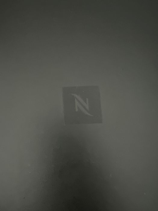 Caixa de cápsulas café nespresso preta