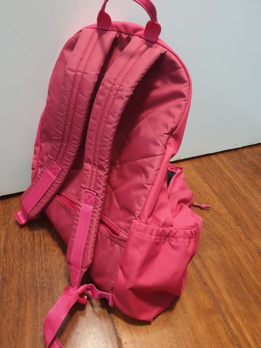 Conjunto mochila e 2 estojos Eastpak