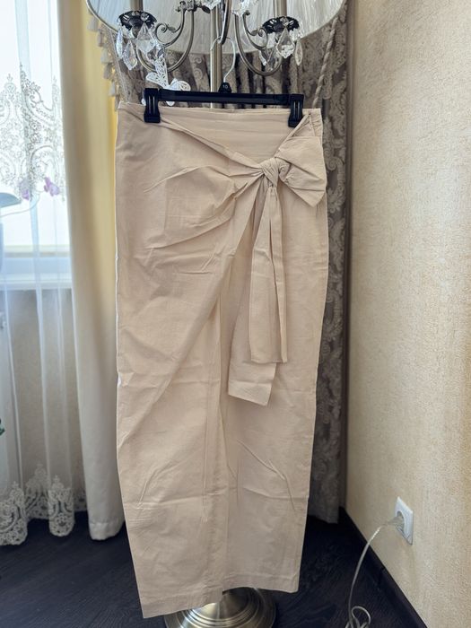 Штани з високою талією укорочені ZARA р.М літо стан нових