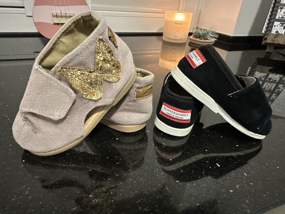 Kapcie slippers family 23