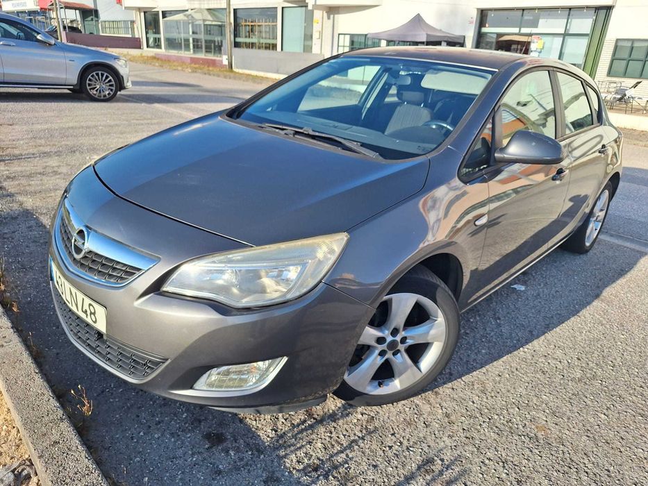 Opel Astra J - 1.3 CDTI