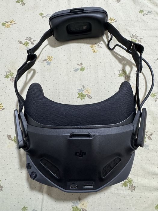DJI Goggle N3 e DJI RC Motion 3
