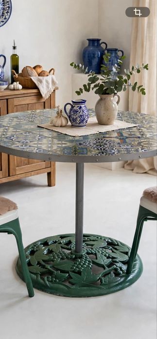Mesa e cadeiras design unico