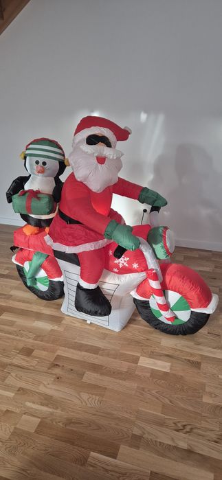 Dmychany mikołaj świąteczny balon na motorze