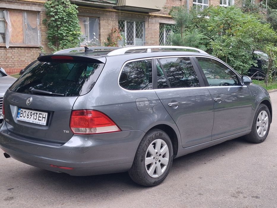 Volkswagen Golf VI 2012 в рідній фарбі
