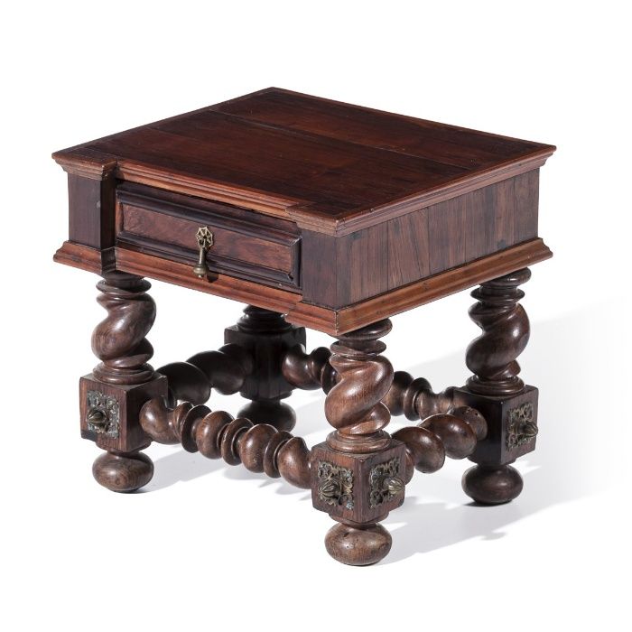 Bufete Miniatura Pau Santo