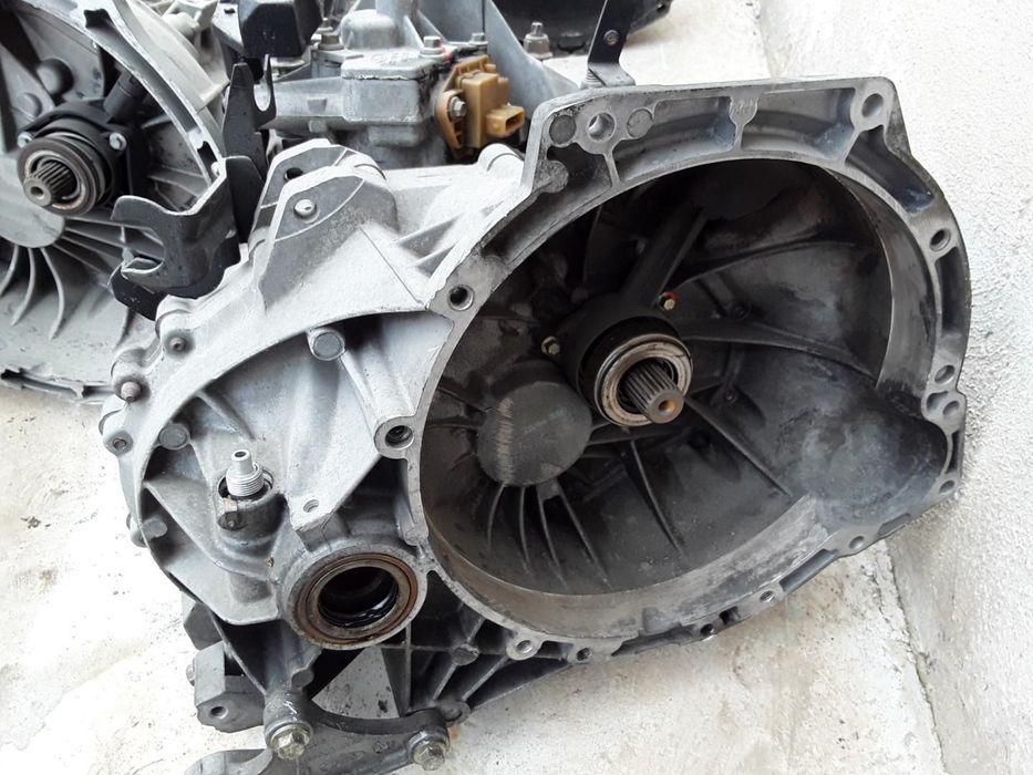 CAIXA DE VELOCIDADES FORD FOCUS BERLINA CAK REF. XS4R7002RD