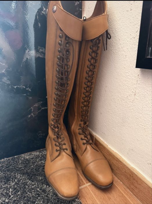 Botas da celeris