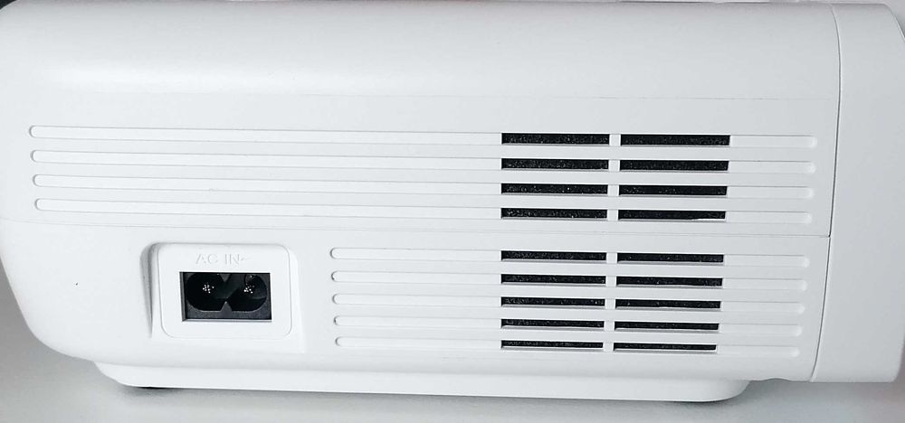 Nowy projektor Full HD 1080p Magcubic M7 - Android, kino domowe