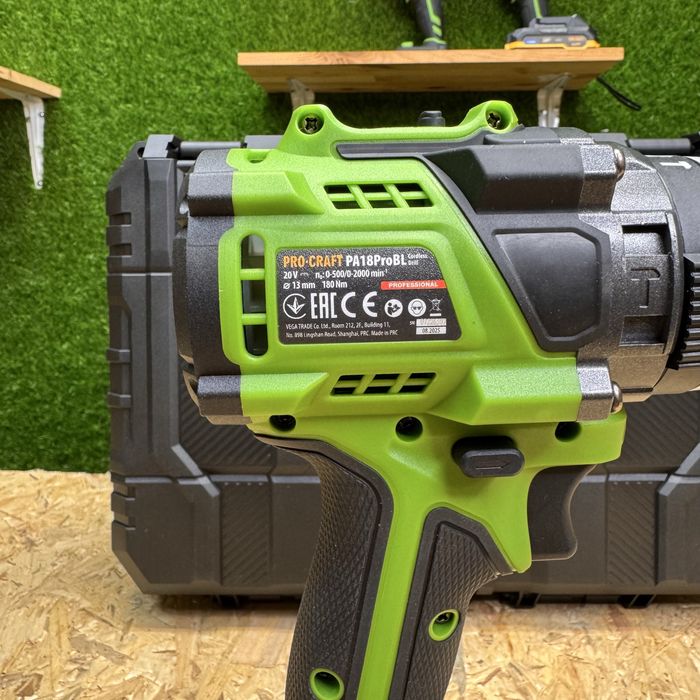 Ударний шуруповерт аккумуляторный Procraft PA-18ProBL