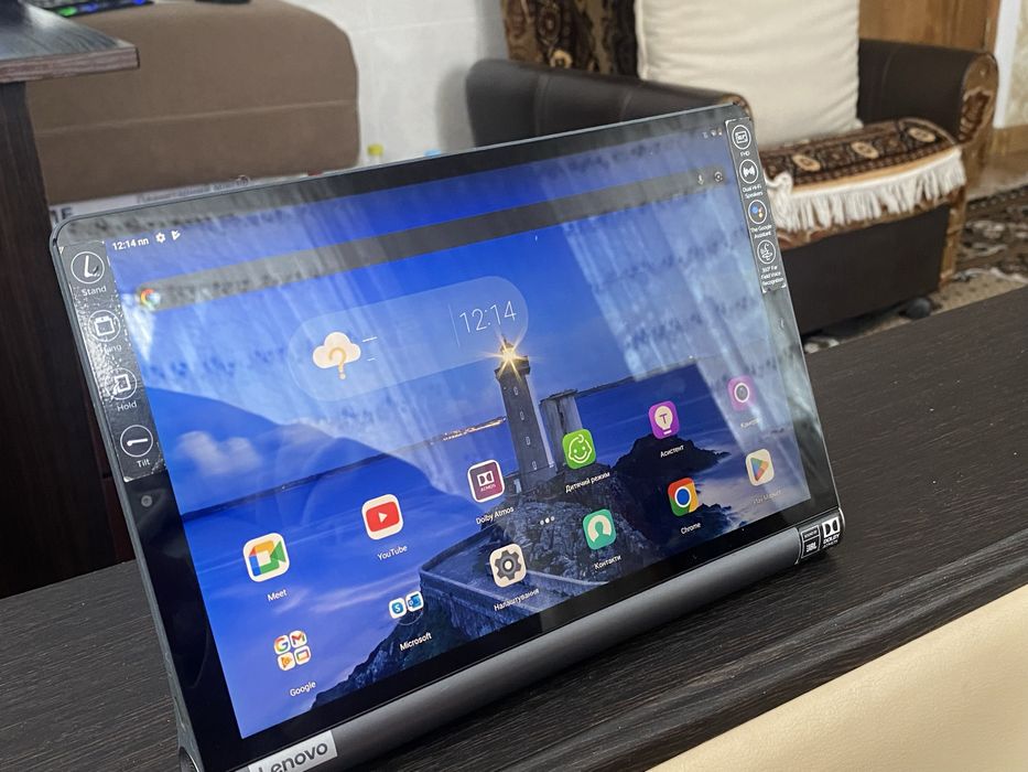 Планшет Lenovo YT-X705F