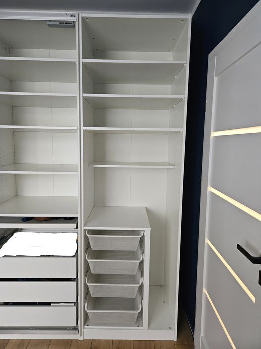Szafy IKEA PAX 236 (wys) x 75 (sz) x 60 (gł) cm