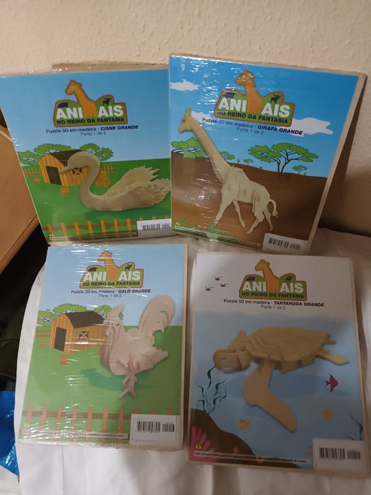 5€ a unidade, puzzles em madeira novos