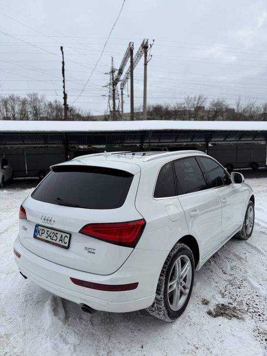 Продам Audi Q5 2012
