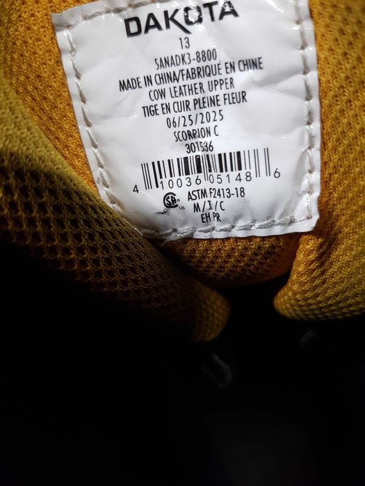 Buty robocze DAKOTA rozm 46 wkł 30 cm