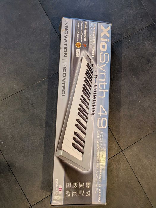 Sintetizador Novation XioSynth 49