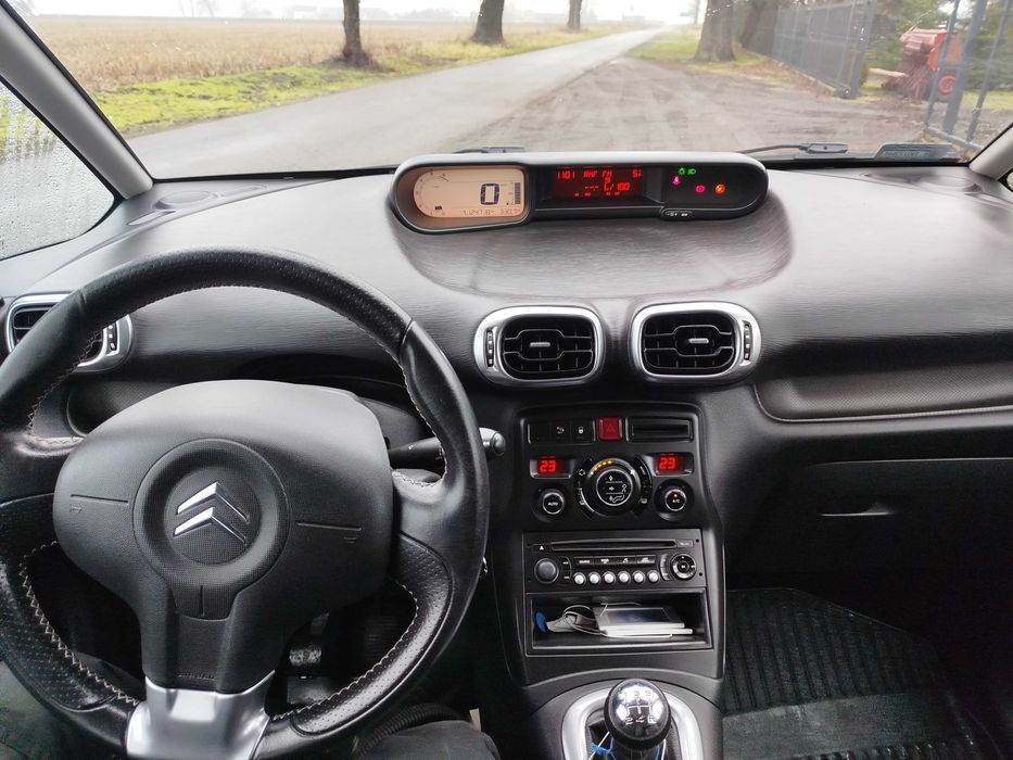 Citroen C3 Picasso 1.6 VTI 120 KM 2012 r.