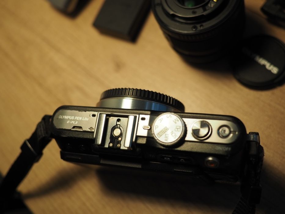 Olympus PEN E-PL3 zestaw plus dodatki
