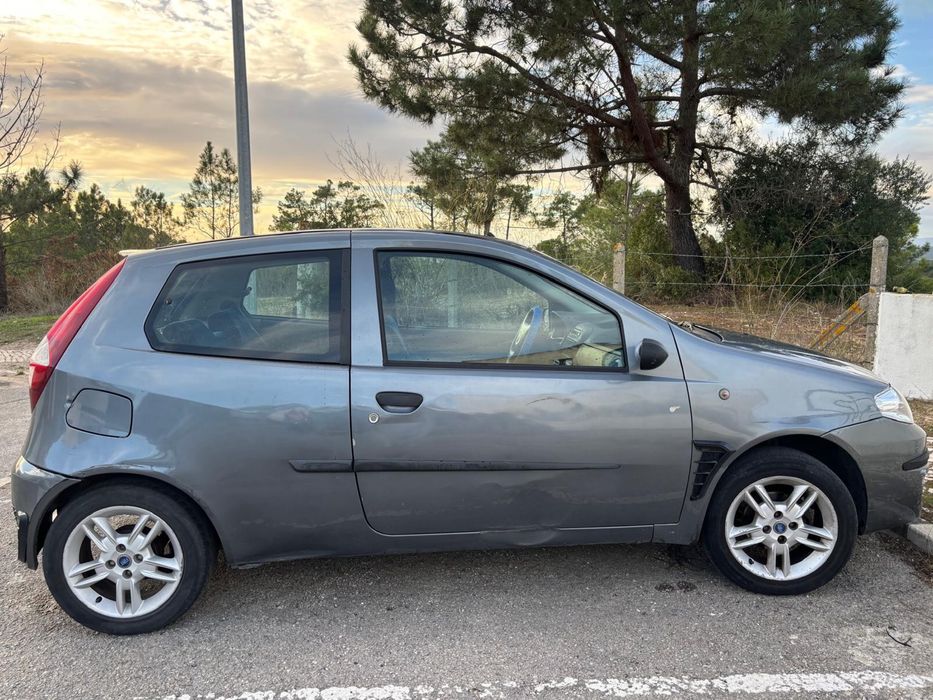 Fiat punto 1.2 2004 em otimo estado