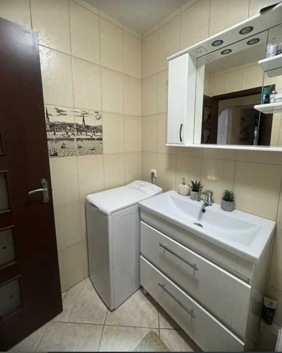 2к Озерна/65.3м.кв/з ремонтом