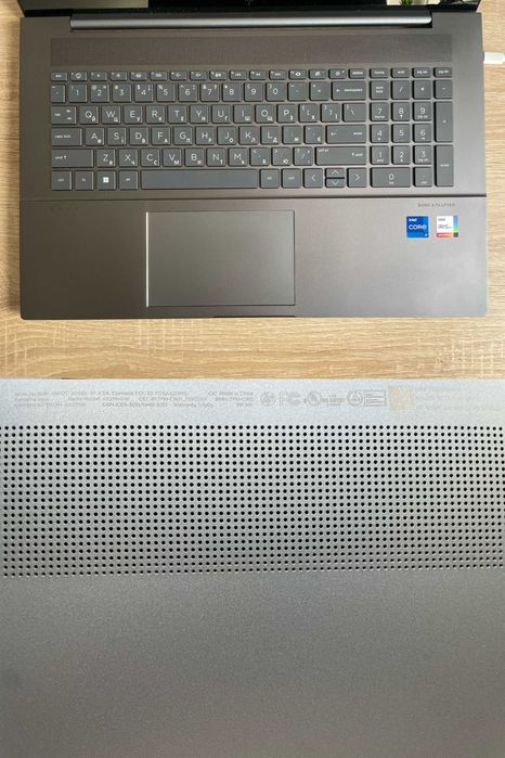 HP Envy 17 touch i7-13700H 14 ядер 16+ (2 слота) ssd 512 bat 8ч Type-C 2.4кг 2024 Gray Гарантия Расрочка