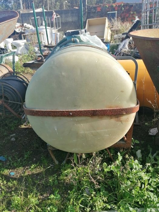 Bomba de Sulfatar de trator