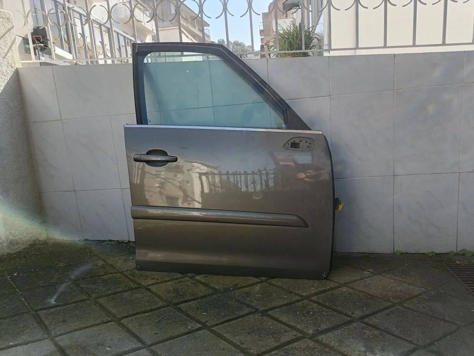 Porta direita Citroen grand Picasso C4 2008