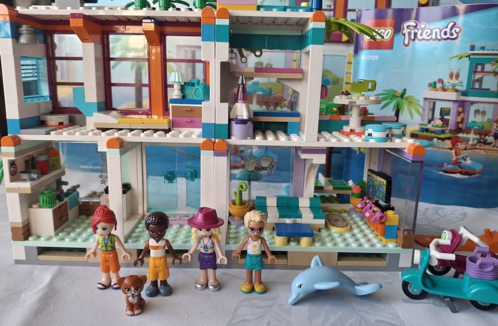 Klocki lego friends 41709 wakacyjny domek na plaży