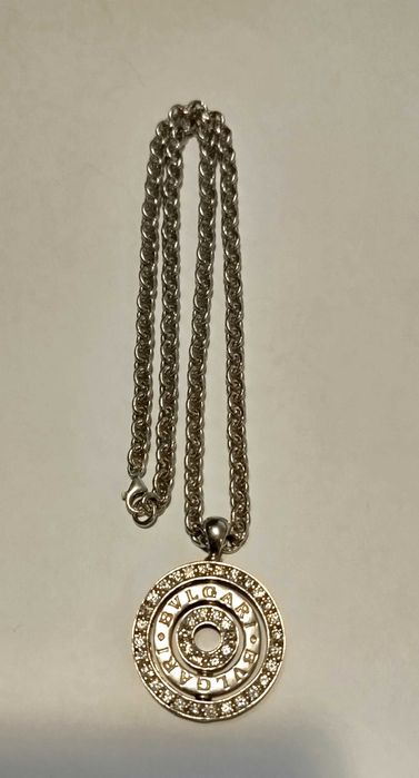 Magnífico Colar em Prata com Brilhantes "Bulgari"