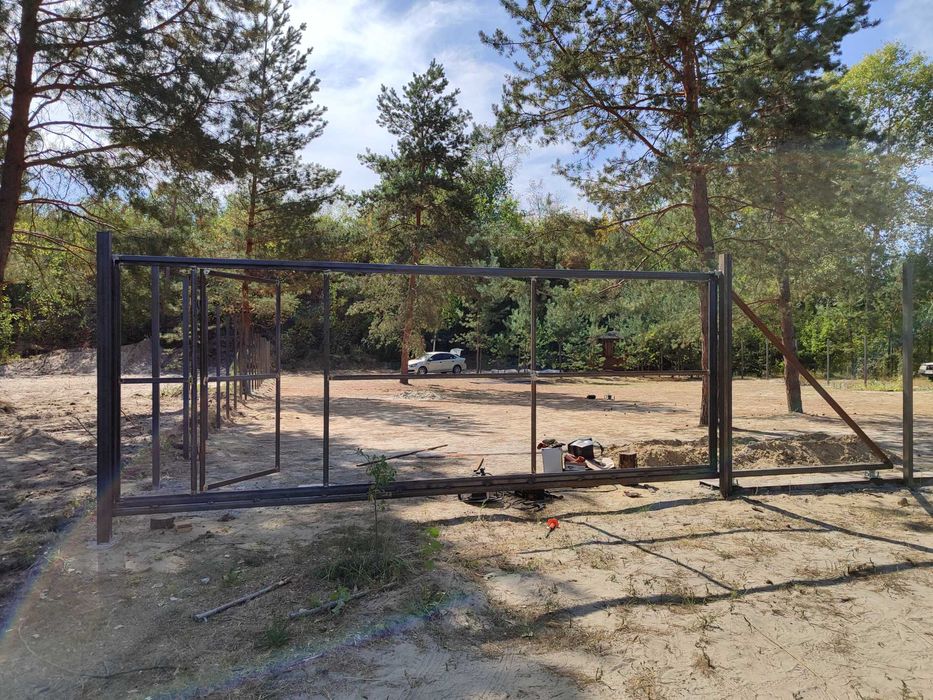 Розпашні,відкатні та гаражні ворота з автоматикою та без