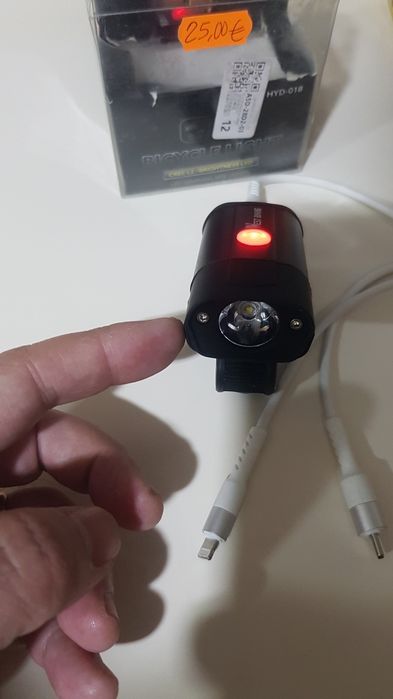 Luz led recarregável