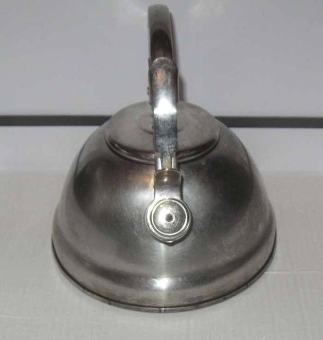 Індукційний чайник нержавійка зі свистком. 3л. BergHOFF