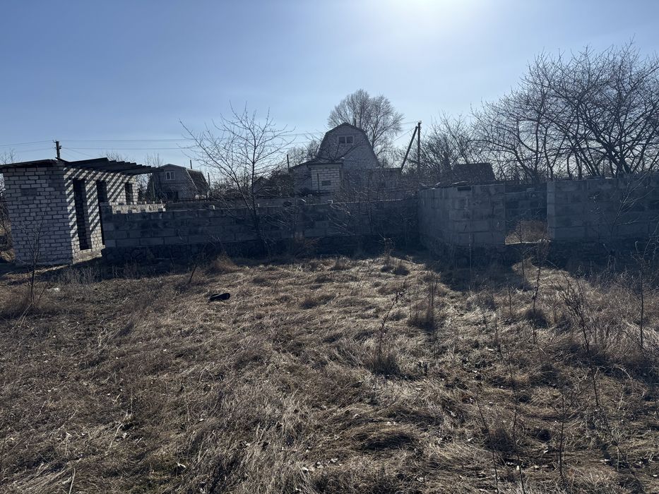 ПРОДАМ  дачу  біля річки Дніпро