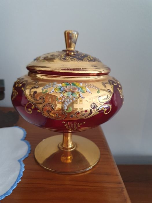 Bomboneira/taça cristal Murano muito antiga