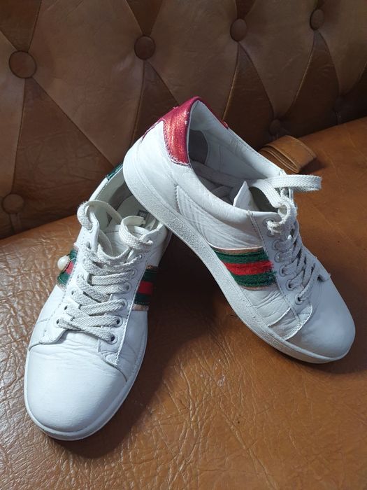 Продаю жіночі кросівки бренду "ГУЧІ" 38 РОЗМІРУ В ГАРНОМУ СТАНІ