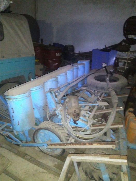 Сівалка СПЧ-8 міжрядна