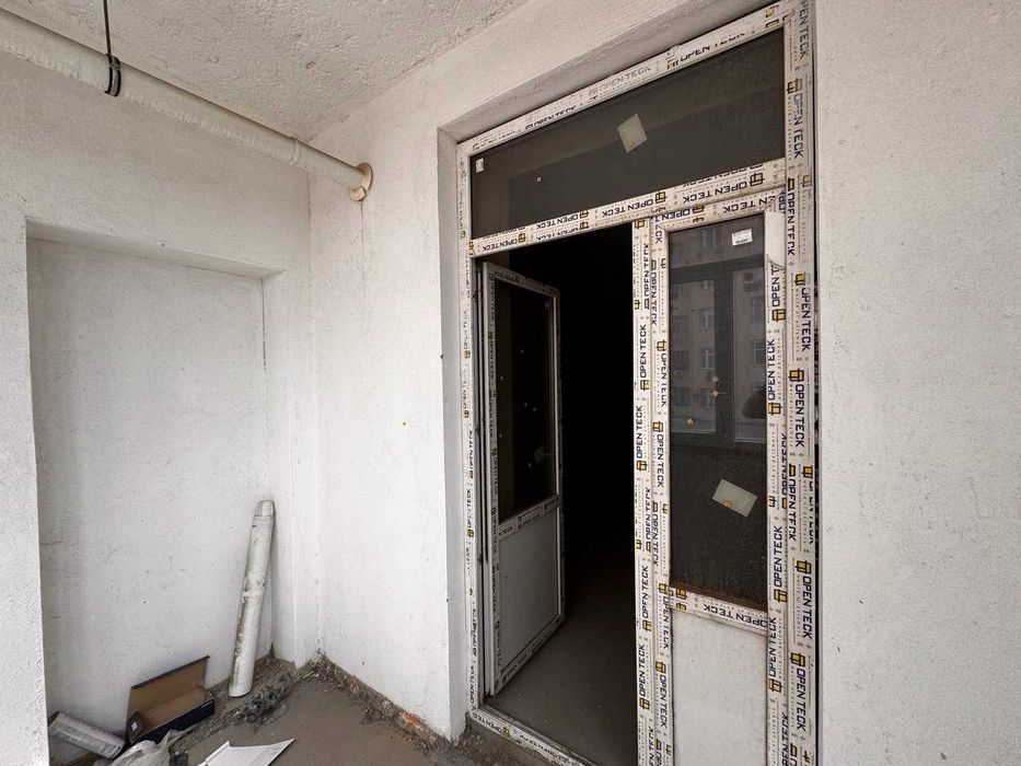 2-кіматна квартира 83 м² біля Парку Перемоги | Цегляний будинок, 2-контурний котел
