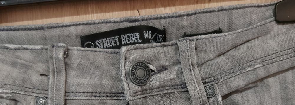 Street Rebel spodenki chłopięce 146 152 cm