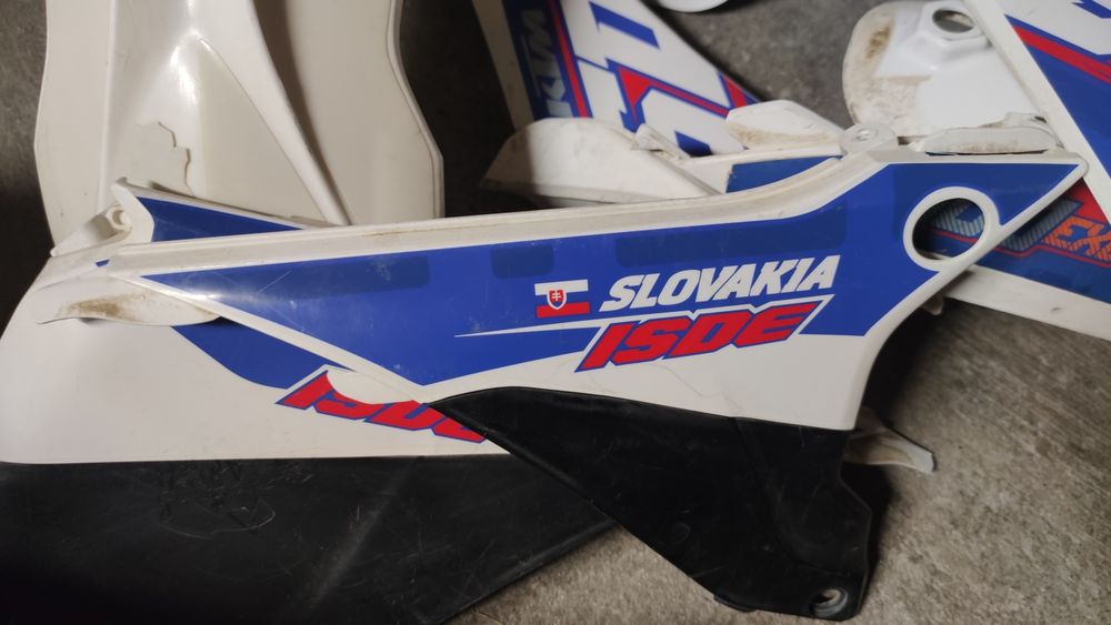 Plásticos ktm six days Slovakia